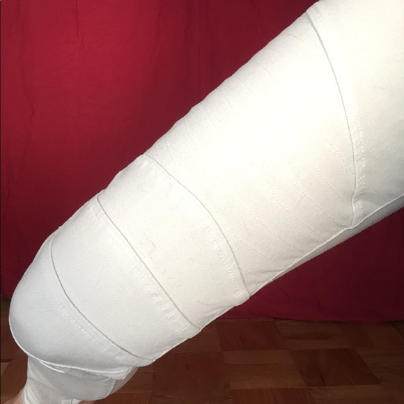 Current/Elliot Moto Jeans - Picture 3 of 4